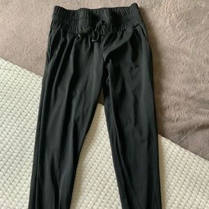 Arro Jogging Pants